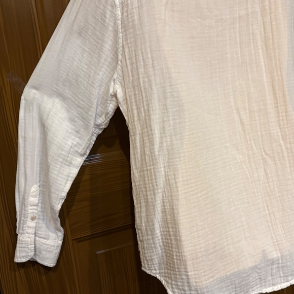 Gauze Long Sleeve Collared Button-Down Shirt - Universal Thread  Women's S - Picture 8 of 11